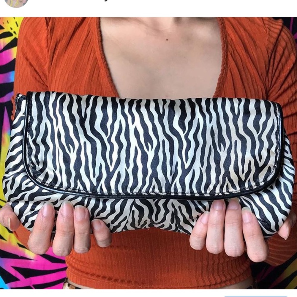 Y2K Zebra print satin clutch / handbag
